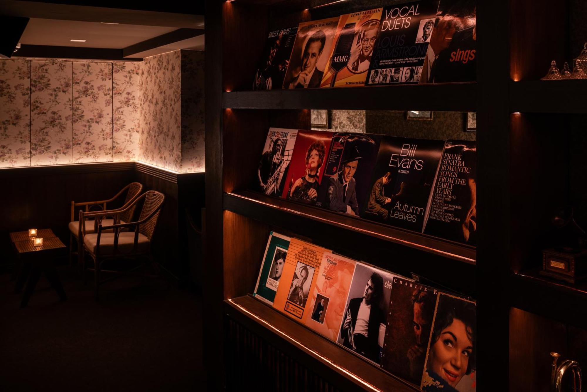 G Boutique Silom Hotel Bangkok Luaran gambar