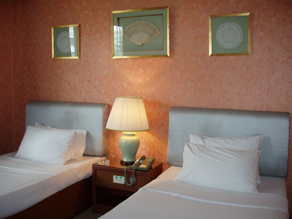G Boutique Silom Hotel Bangkok Luaran gambar